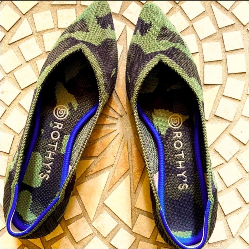 Camo Rothys size 6.5 like new